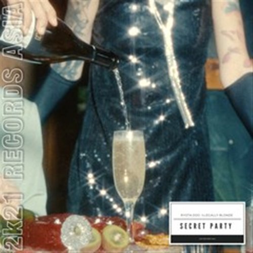 Illegally Blonde - Secret Party