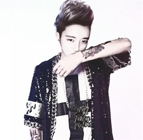 Hardwell vs Avicii - DOPAMINE vs Pure Grinding (Sangmu Mashup)