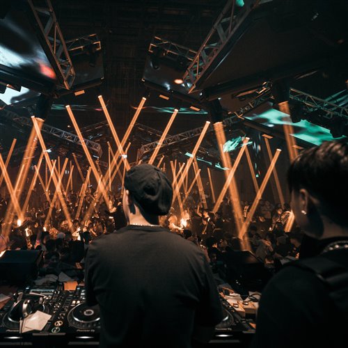 Hocus Pocus - 785 or 857 (APRIL remix)
