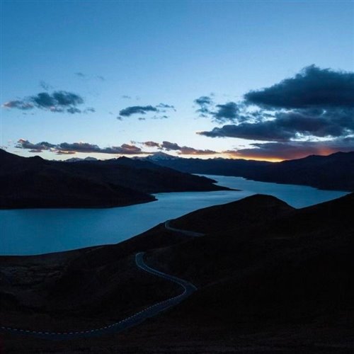 Dj  Gosha Axe  Dj Ilya  Strelbitskiy - Я здесь Я тут ( House Remix 2025 ) 