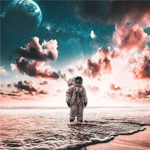 Astronaut In TheLight Moon  Dubai Sky Team )