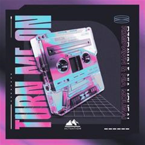 R3SPAWN & Nia Mousai - Turn Me On (Original Mix)